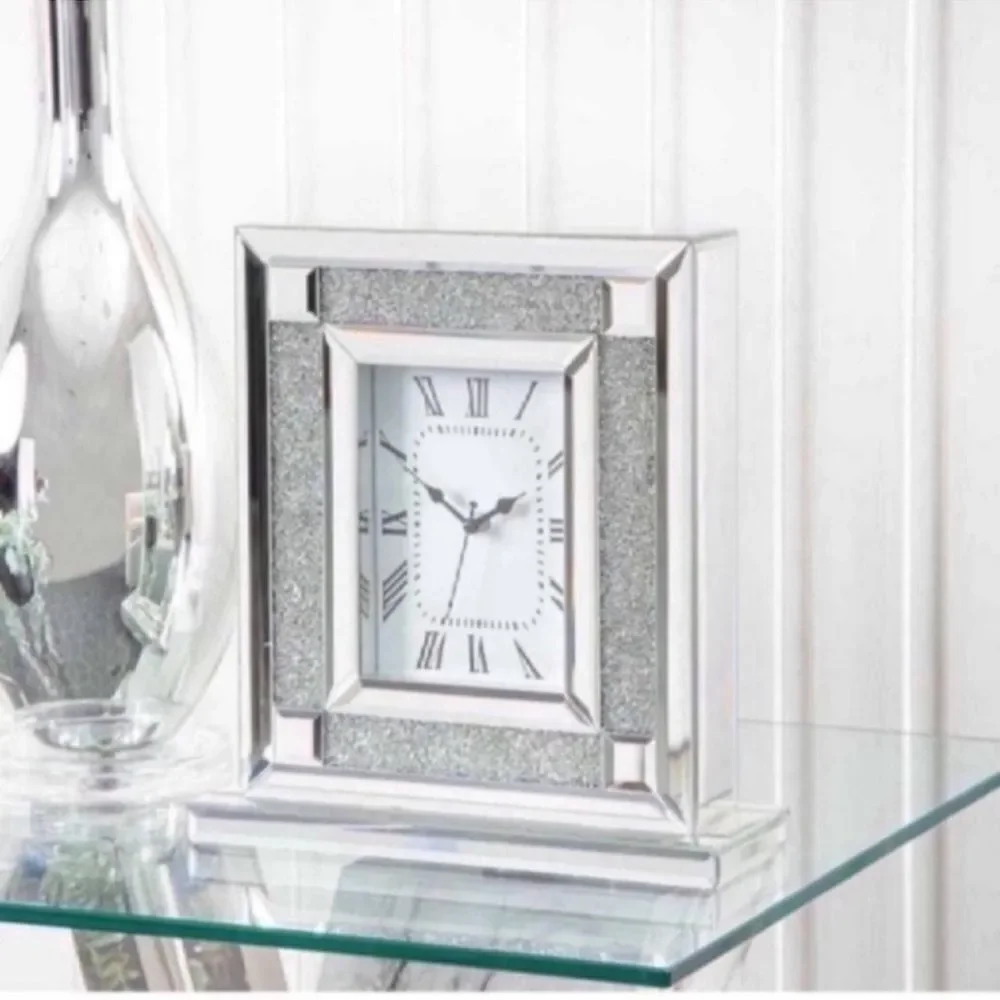 Clock Hollywood Glam Crystal Crush Diamond Mirrored 11.5” Tall 10” Base Quartz